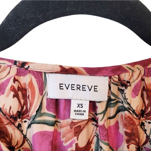 Evereve Women's Magenta Floral Smocked Waist Dress Size XS - Picture 3 of 8